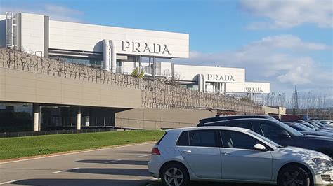 prada outlet toscana montevarchi|prada outlet tours.